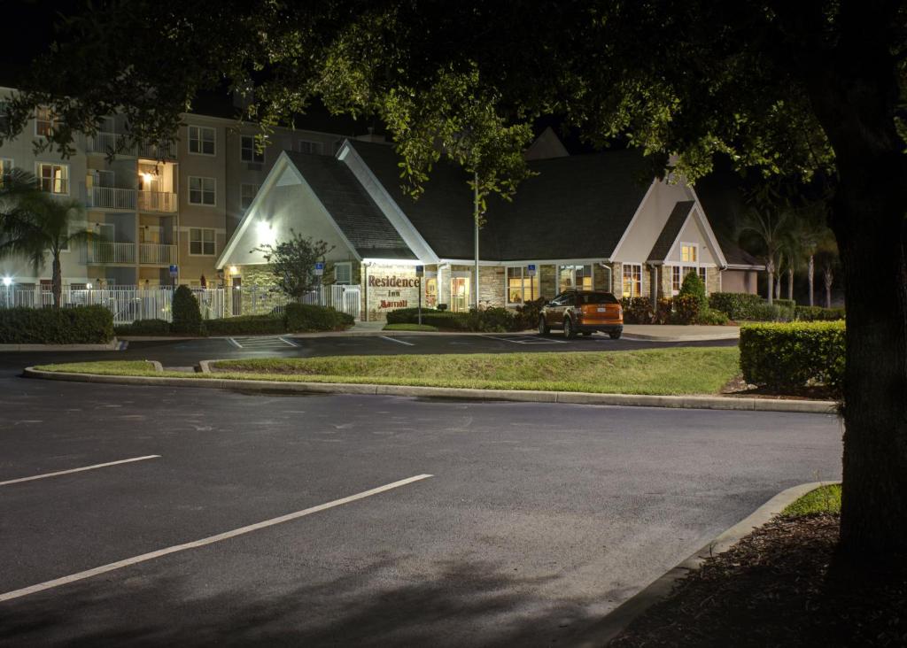 Residence Inn by Marriott Sebring - image 2