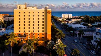 Residence Inn by Marriott Delray Beach - image 1