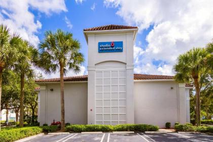 Studio 6 Coral Springs FL   Fort Lauderdale Coral Springs Florida