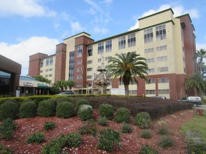 Allure Resort Orlando Near Universal - image 3