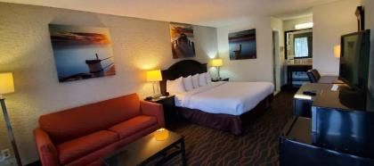 Days Inn by Wyndham Stuart - image 3