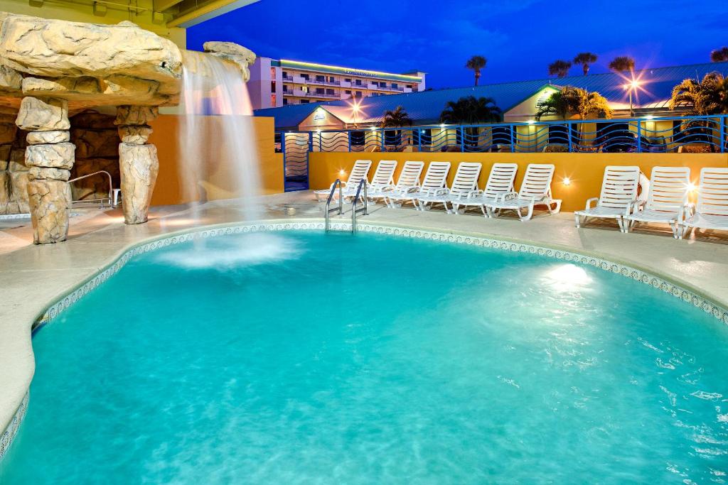 Four Points by Sheraton Cocoa Beach - image 4