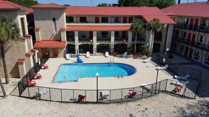 tricove Inn  Suites Florida