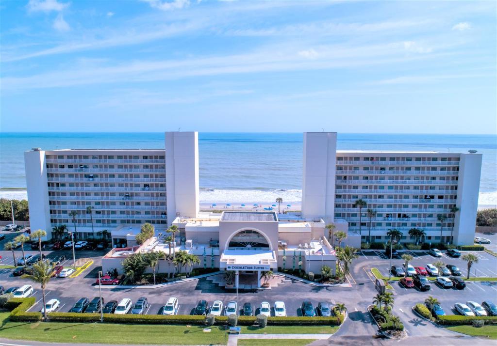 DoubleTree Suites by Hilton Melbourne Beach Oceanfront - main image