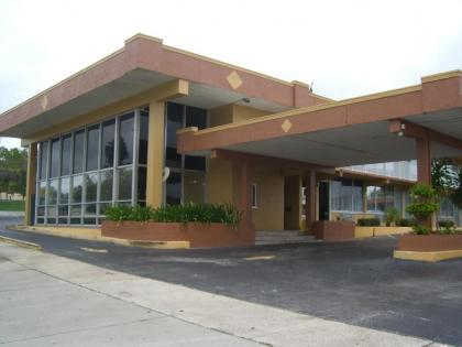 Americas Best Inn  Suites Lakeland Florida