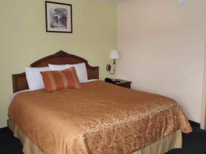 America's Best Inn & Suites-Lakeland - image 2