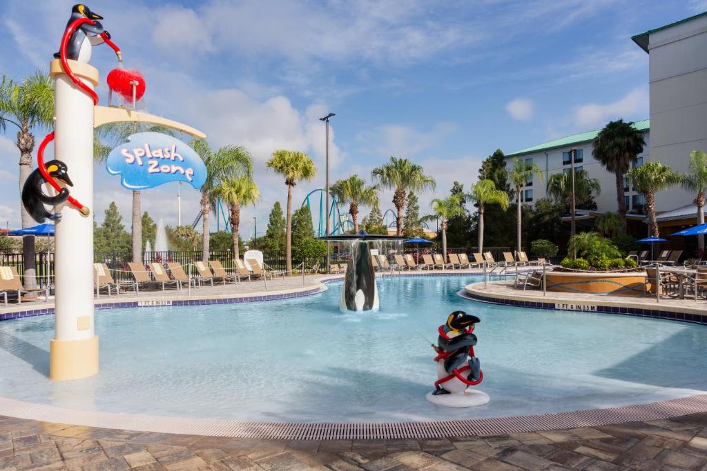 Fairfield Inn Suites by Marriott Orlando At SeaWorld - image 5
