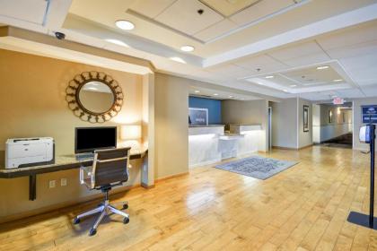 Hampton Inn Sarasota I-75 Bee Ridge - image 3