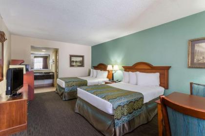 Baymont by Wyndham Sarasota - image 2