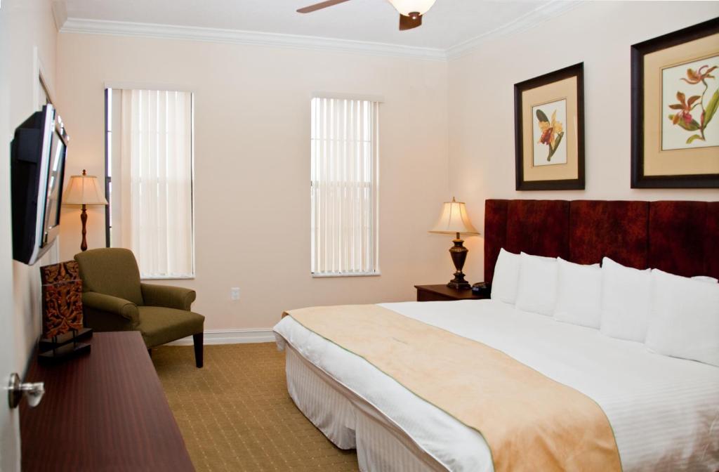 Emerald Greens Condo Resort - main image