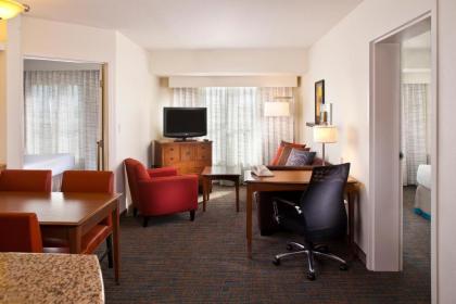 Residence Inn by Marriott Daytona Beach Speedway/Airport - image 4