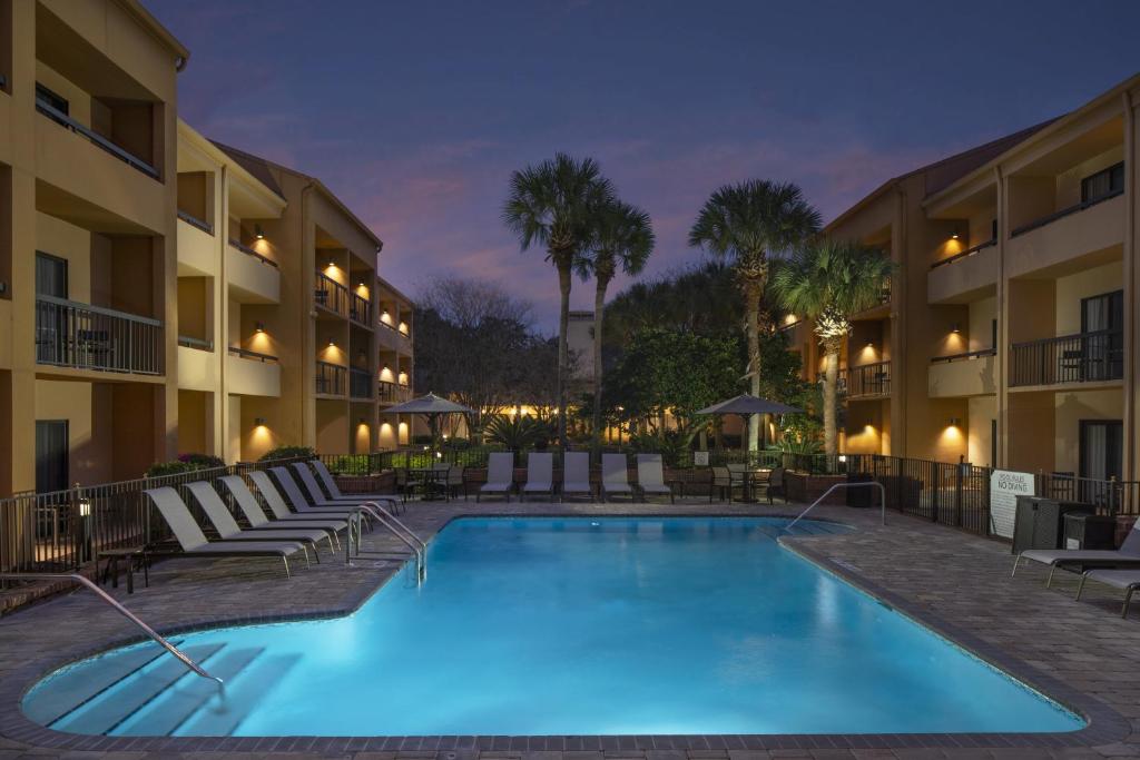 Courtyard by Marriott Jacksonville at the Mayo Clinic Campus/Beaches - main image