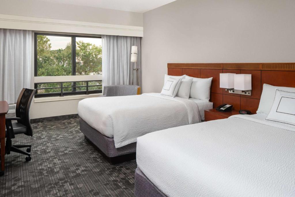 Sonesta Select Miami Lakes - main image