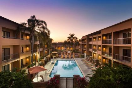 Courtyard Fort myers Cape Coral