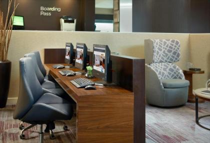 Courtyard by Marriott Tallahassee Downtown/Capital - image 5