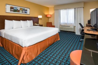Fairfield Inn  Suites Jacksonville Airport