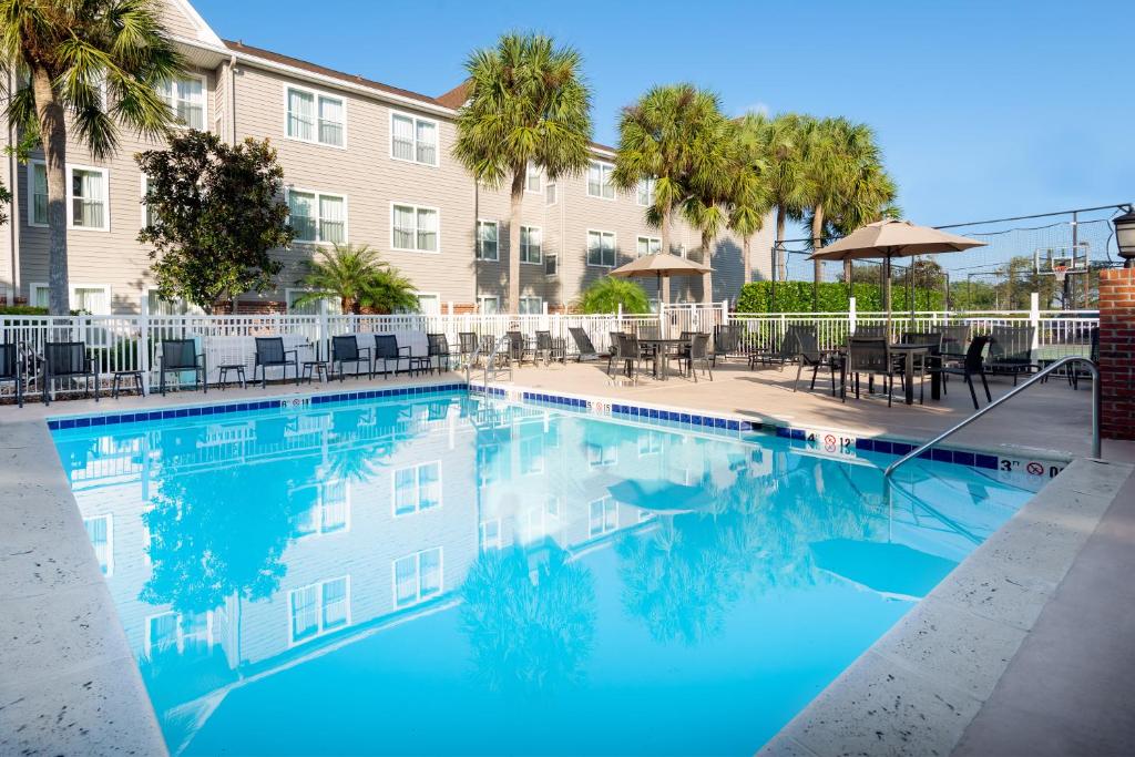 Residence Inn by Marriott Fort Myers - main image