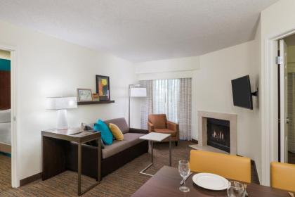 Residence Inn by Marriott Fort Myers - image 2
