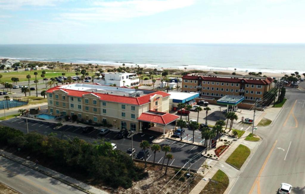 Comfort Suites Fernandina Beach at Amelia Island - main image