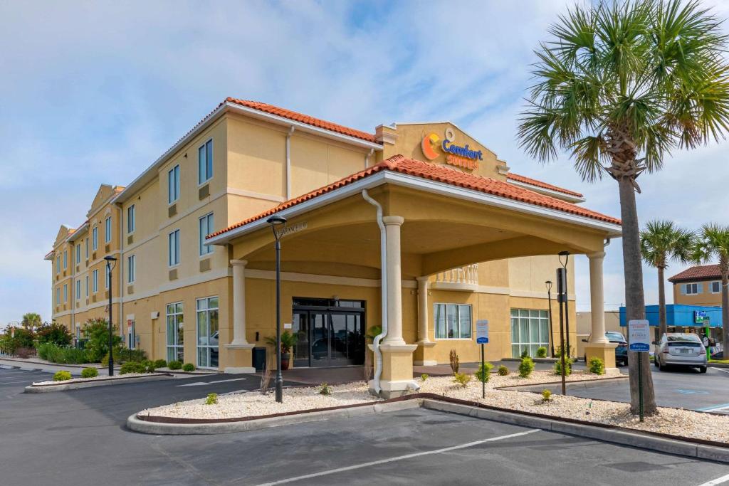 Comfort Suites Fernandina Beach at Amelia Island - image 2