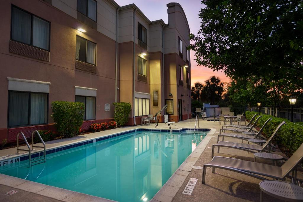 SpringHill Suites St Petersburg Clearwater - main image