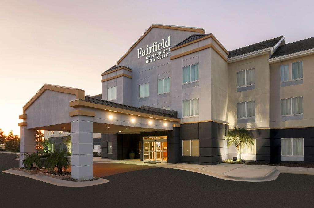 Fairfield Inn & Suites Tampa Fairgrounds/Casino - main image