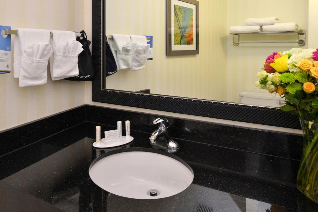 Fairfield Inn & Suites Fort Pierce / Port St Lucie - image 5