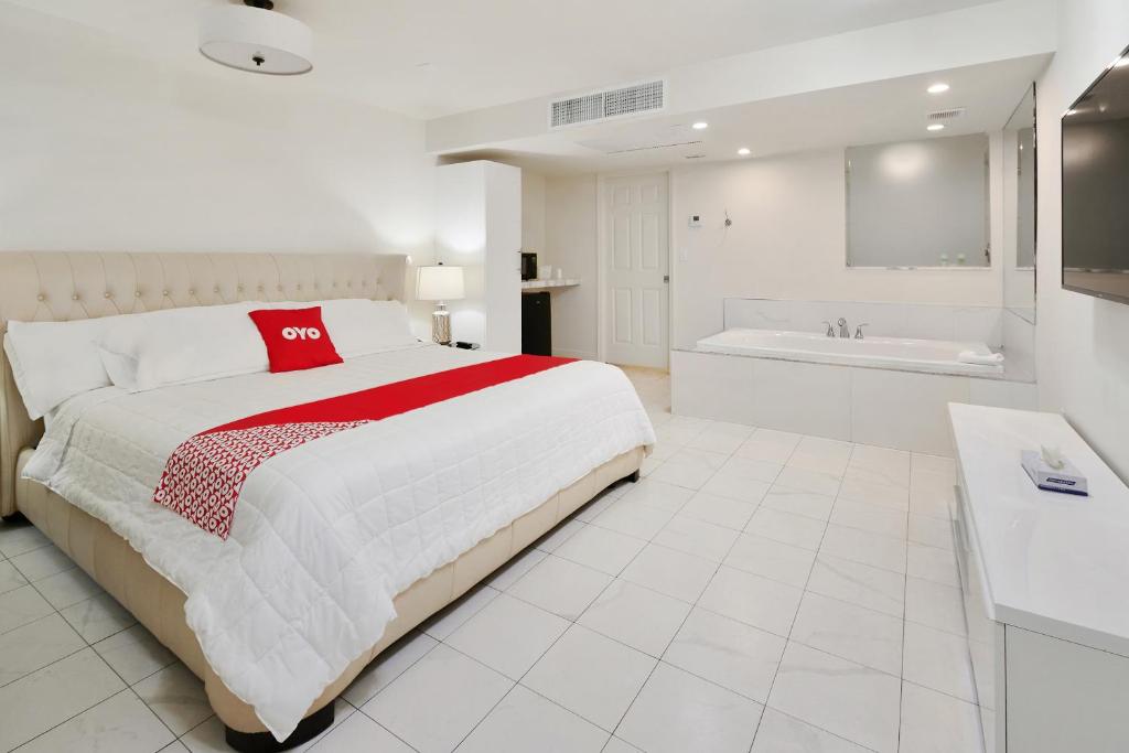 OYO Hotel Coral Gables - Miami Airport - main image