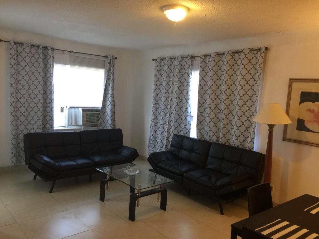 Shores Terrace - image 4