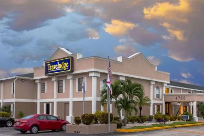 travelodge by Wyndham Fort myers Fort myers