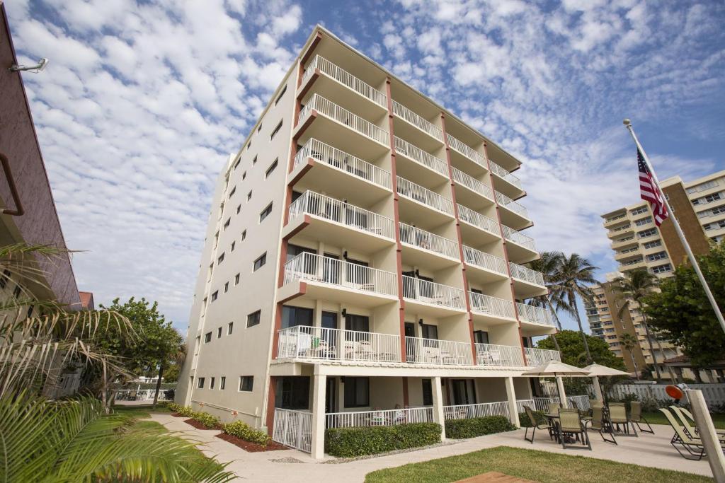La Costa Beach Club by Capital Vacations - main image
