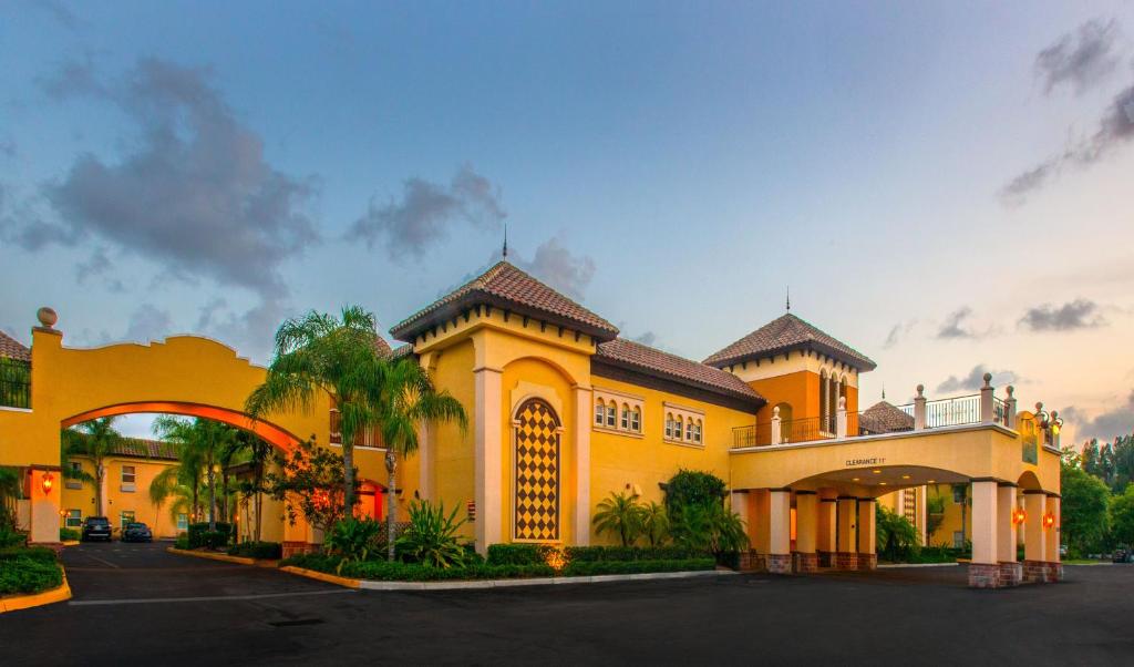 Homewood Suites by Hilton Sarasota - image 2