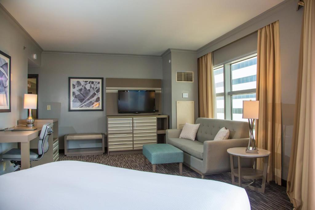 Hilton Melbourne - image 3