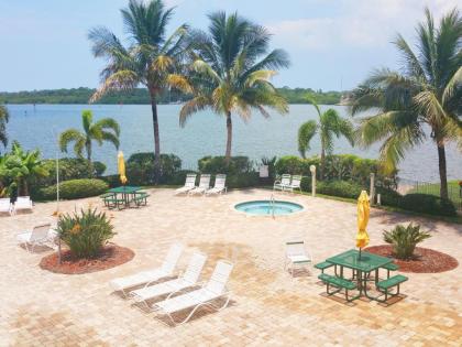 Boca Ciega Resort