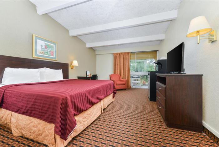 Americas Best Value Inn Sarasota - main image
