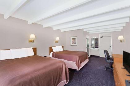 Howard Johnson by Wyndham Vero Beach / Downtown - image 2