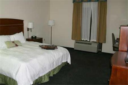 Hampton Inn Quincy - image 4