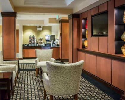 Comfort Suites Vero Beach I-95 - image 5