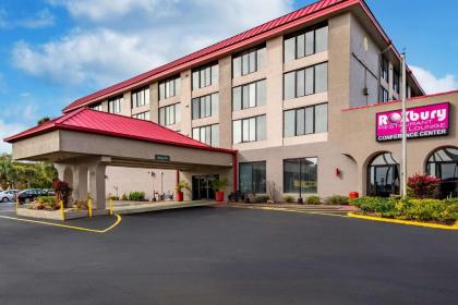 Quality Inn Lakeland North - image 1