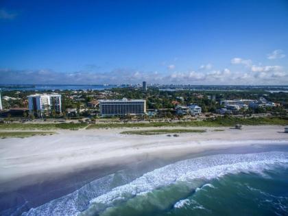 Holiday Inn Sarasota-Lido Beach at the Beach an IHG Hotel - image 1