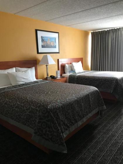 Days Inn by Wyndham Miami International Airport - image 4