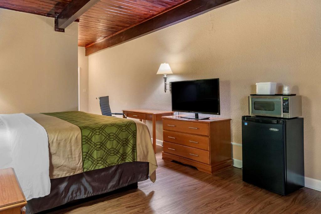 Econo Lodge near university Tallahassee downtown - main image