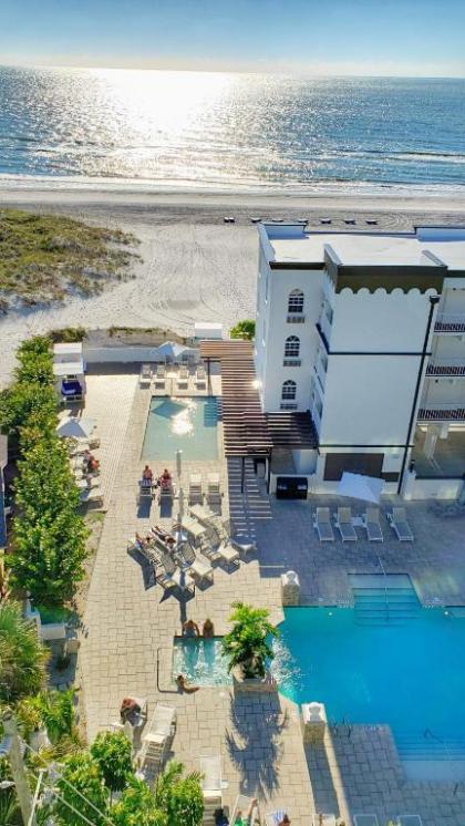 Hotel in madeira Beach Florida