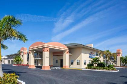 Baymont By Wyndham Punta Gorda/port Charlotte