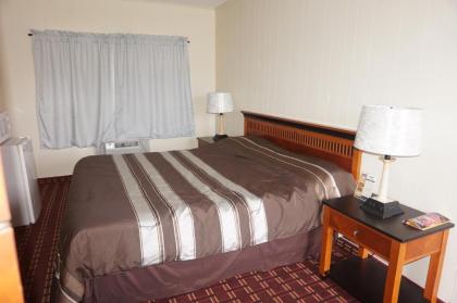 Vacation Inn Motel - image 2