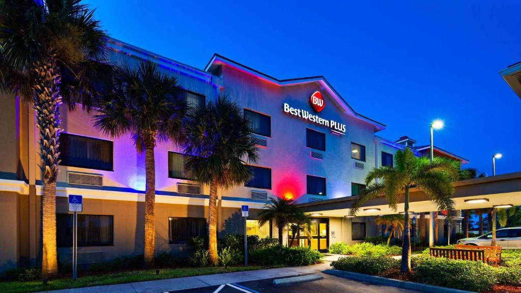Best Western Plus Sebastian Hotel & Suites - main image
