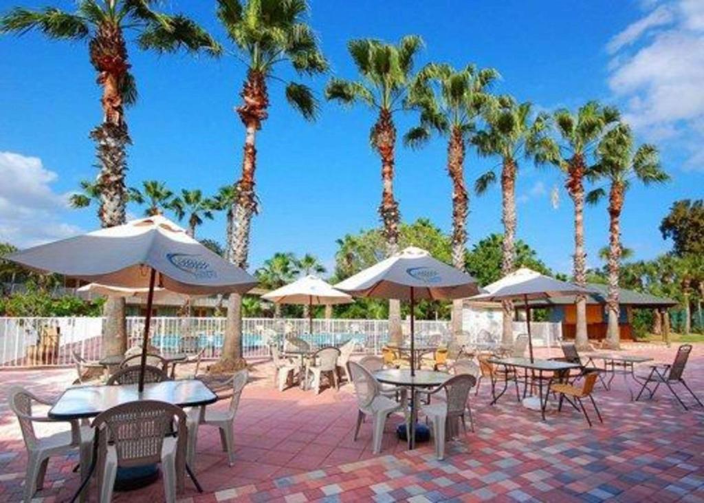 Econo Lodge Port Canaveral Area - image 3