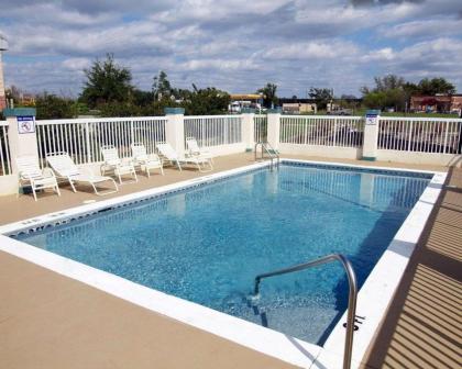 Quality Inn Chipley I-10 at Exit 120 - image 2