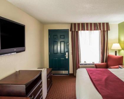 Quality Inn Chipley I-10 at Exit 120 - image 3