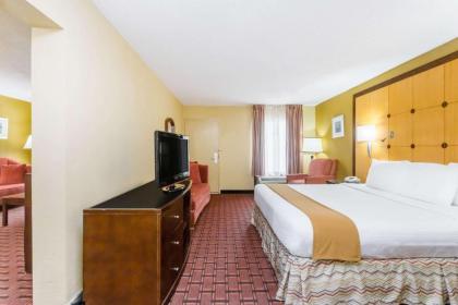 Sweet Dream Inn - University Park - image 4